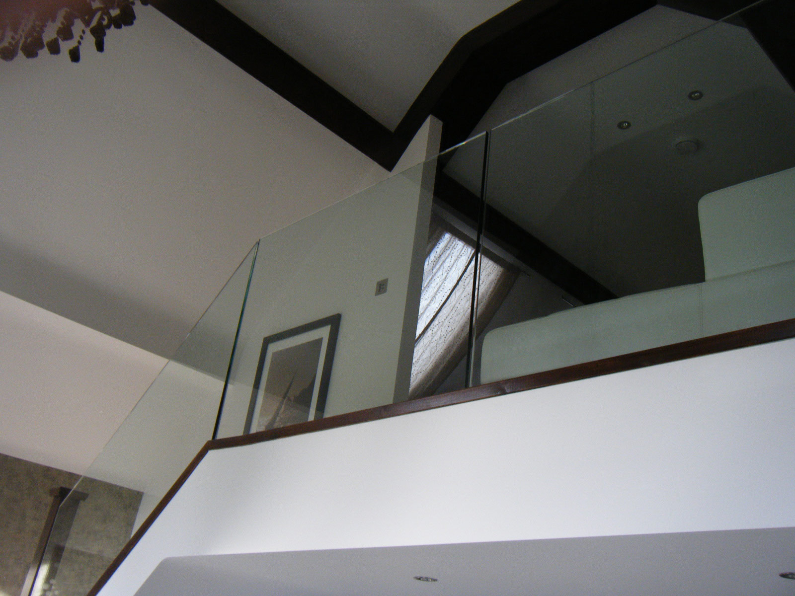 glass staircase balustrade garden				